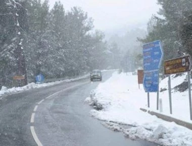 Θεσσαλονίκη: Μετ΄ εμποδίων τα δρομολόγια αστικών λεωφορείων λόγω παγετού